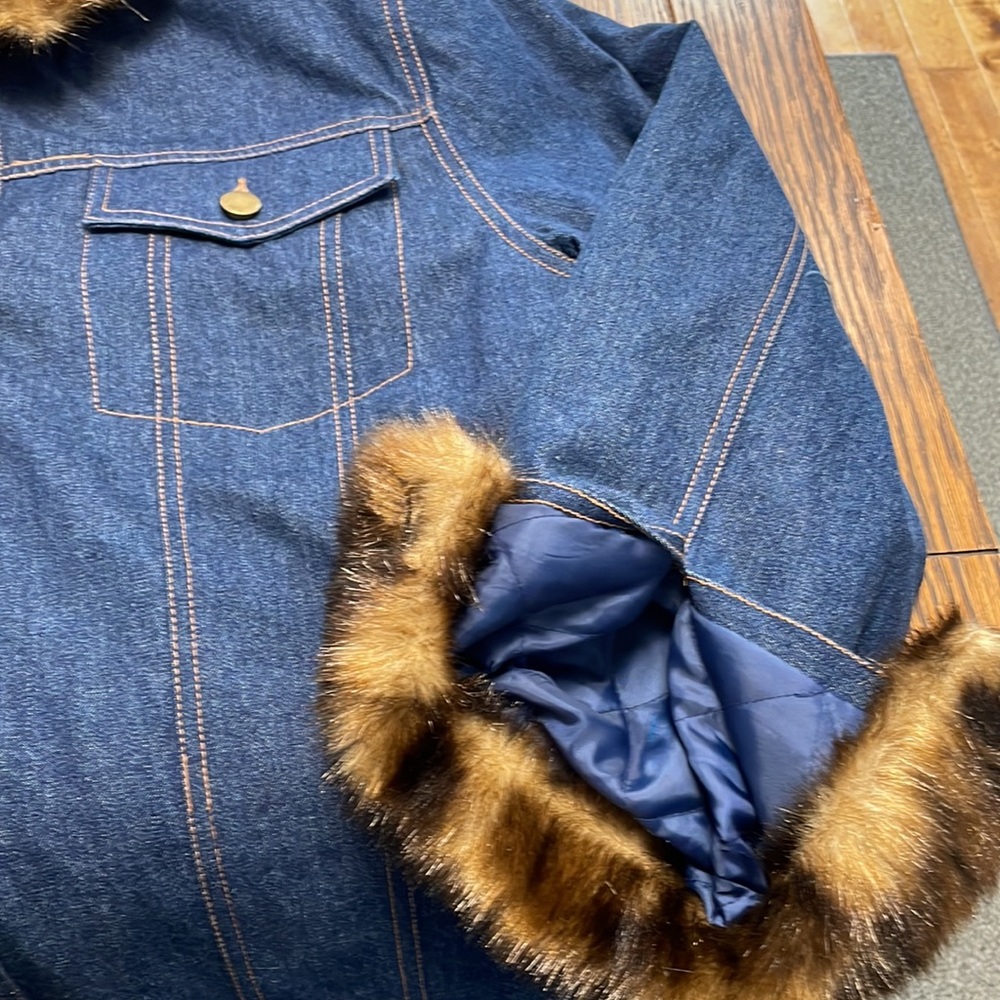 Vintage Regal Dark Wash Jean Jacket w Faux Mink Lining, SZ XL NWOT - Picture 5 of 9